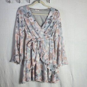 Mi Ami Floral Pink and Grey Blue Trumpet Sleeve Fully Lined Poly Tunic Size S